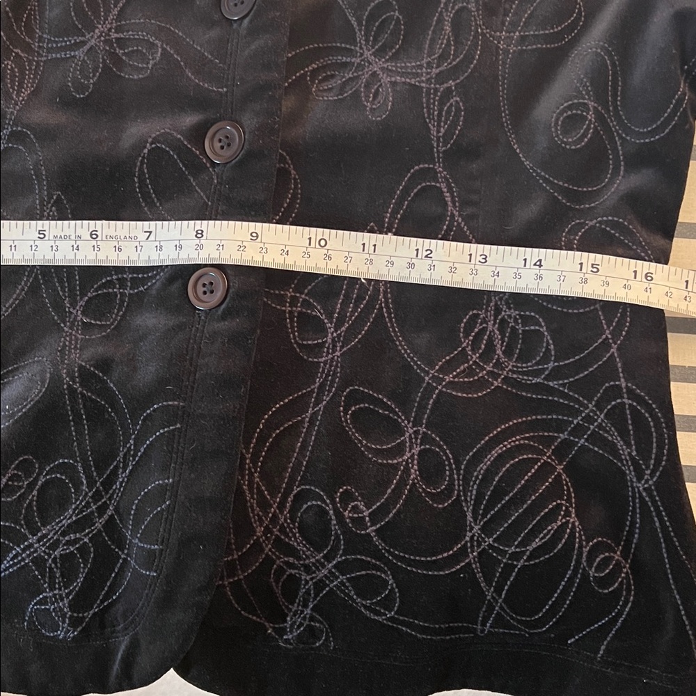 Tristan & Iseut Black Velvet Women's Blazer ♥️ - Picture 10 of 11